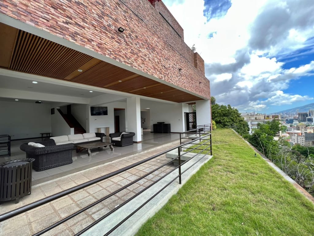 Casa en Lomas de Las Mercedes, Caracas - 1