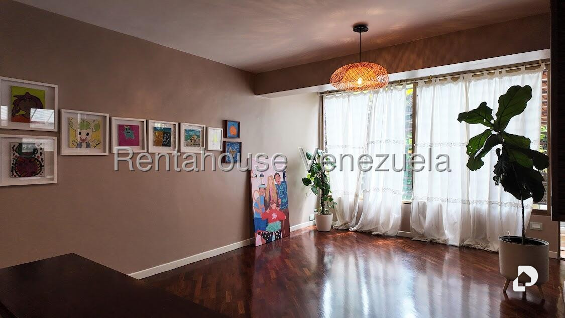 Apartamento en La Boyera, Caracas – 12