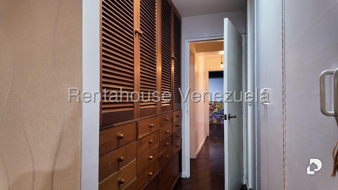 Apartamento en La Boyera, Caracas – 23