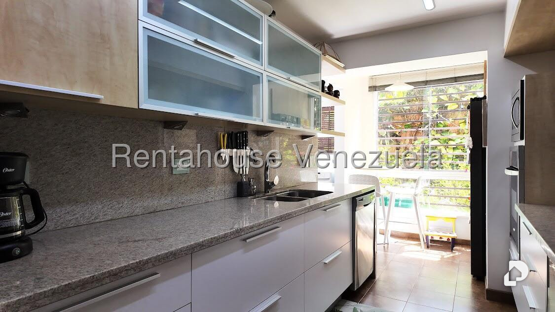 Apartamento en La Boyera, Caracas – 16