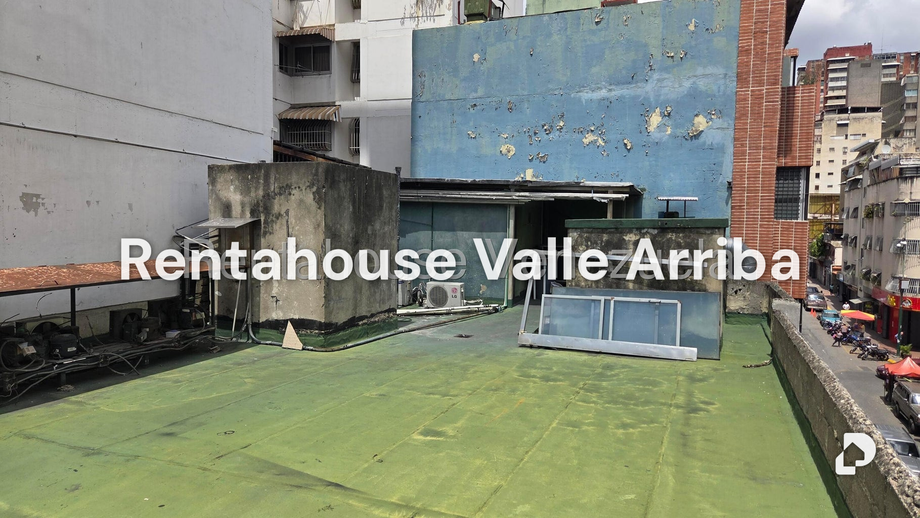Local comercial en Parroquia La Candelaria, Caracas – 11