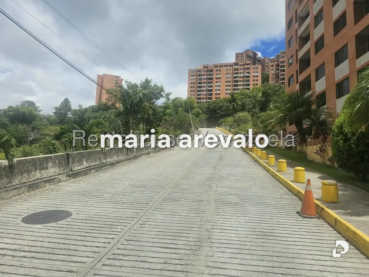 Apartamento en Colinas de La Tahona, Caracas – 28