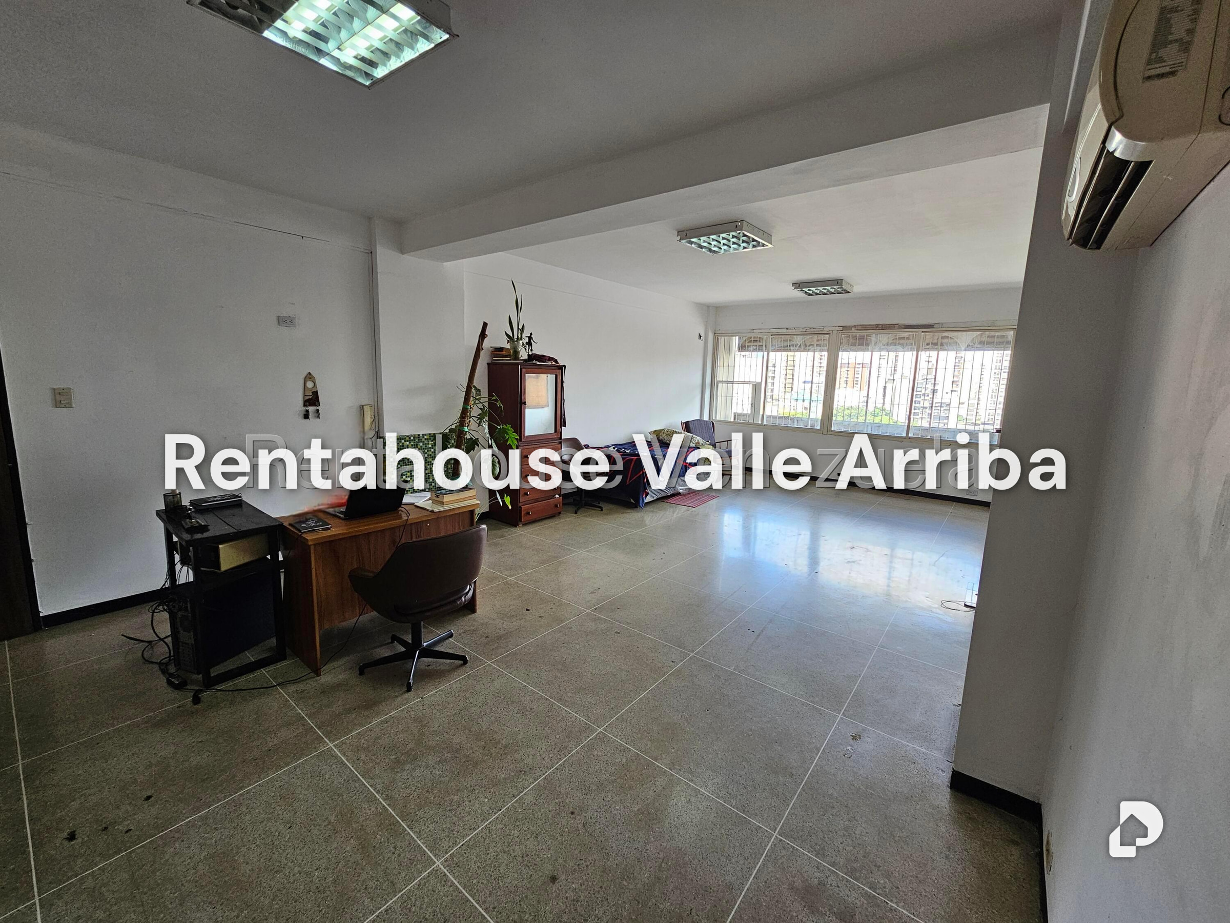 Office in Parroquia Catedral, Caracas – 10