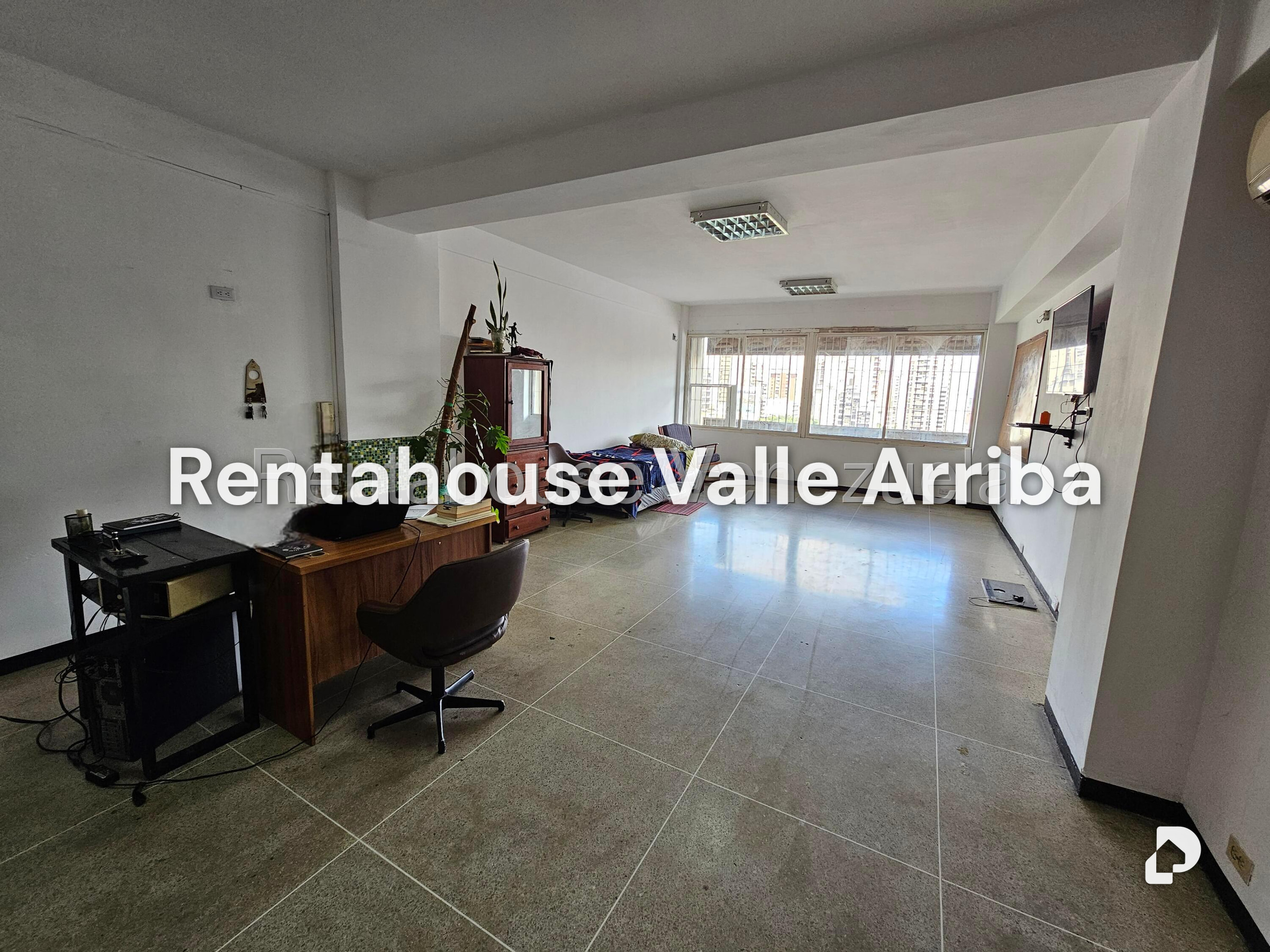 Office in Parroquia Catedral, Caracas – 11
