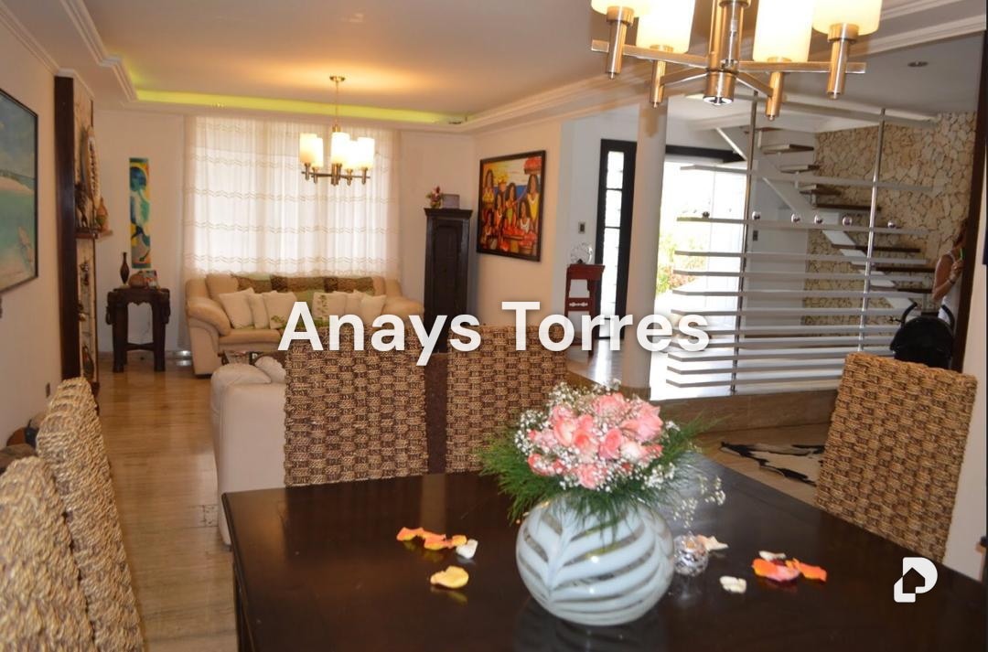Casa en La Suiza, Altos Mirandinos – 9