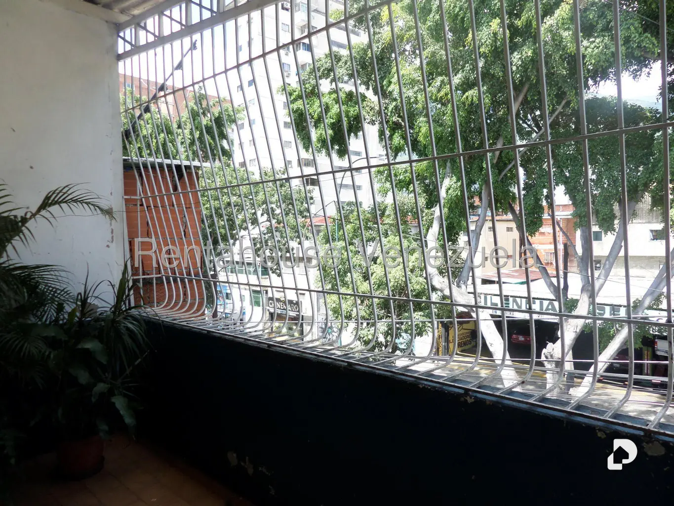 Local comercial en Boleíta Norte, Caracas – 13