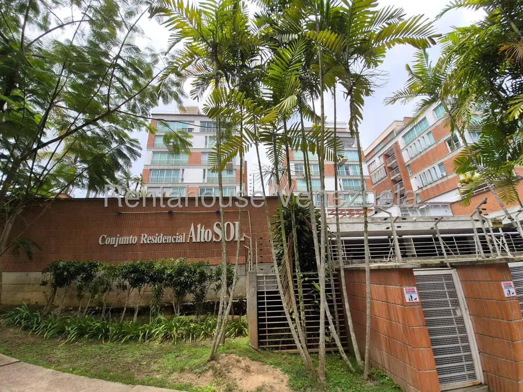 Apartamento en Villa Nueva Hatillo, Caracas - 1