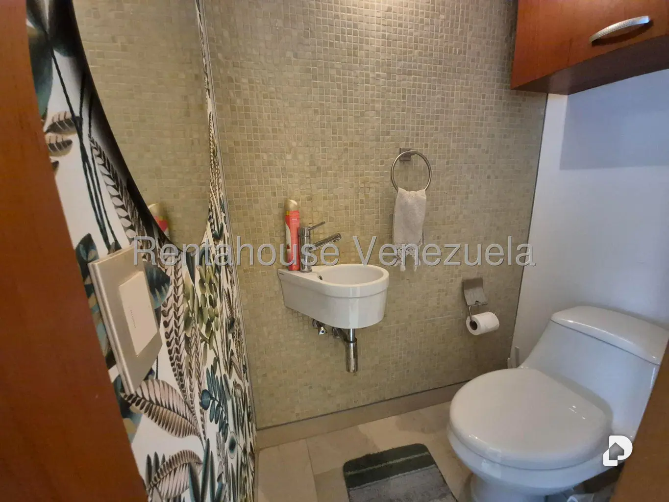 Apartamento en Villa Nueva Hatillo, Caracas – 19