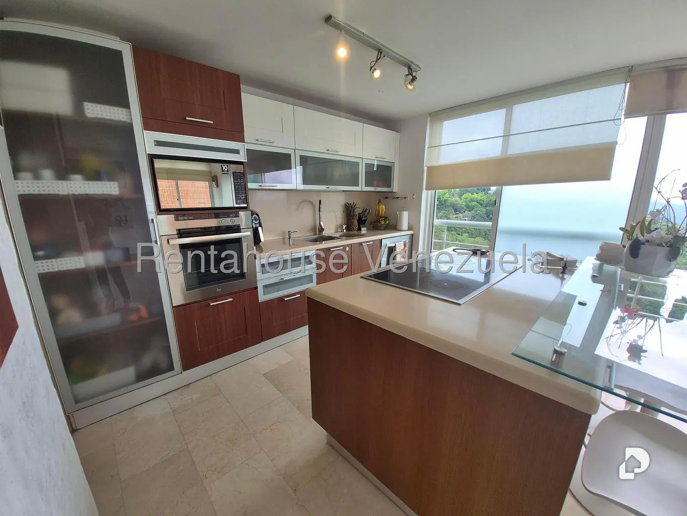 Apartamento en Villa Nueva Hatillo, Caracas – 12