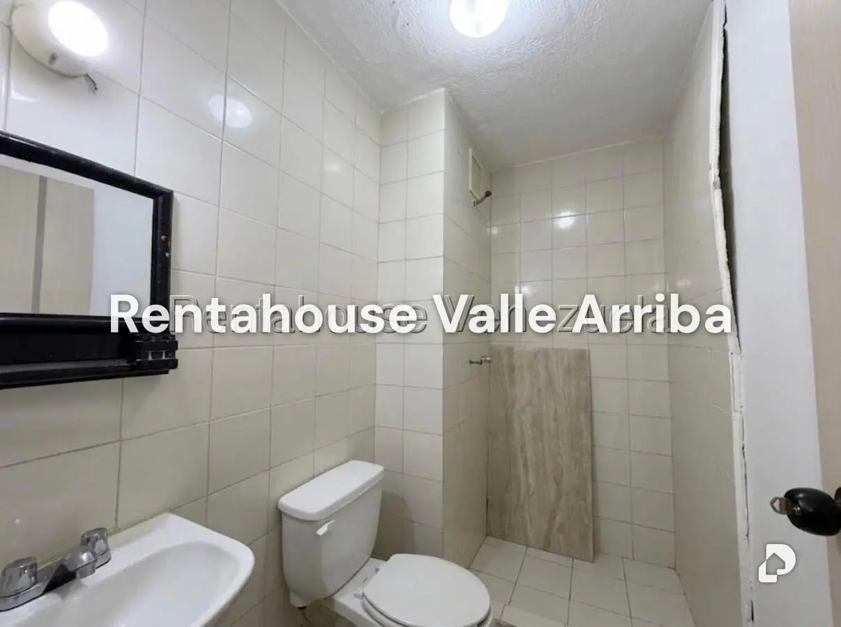 Apartamento en Los Naranjos Humboldt, Caracas – 8