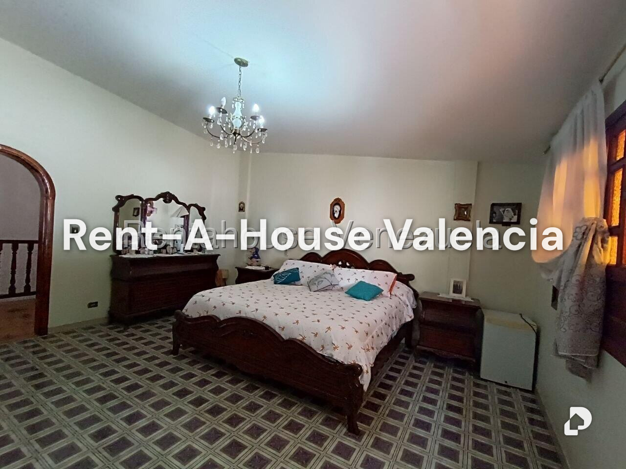 Casa en La Viña, Valencia