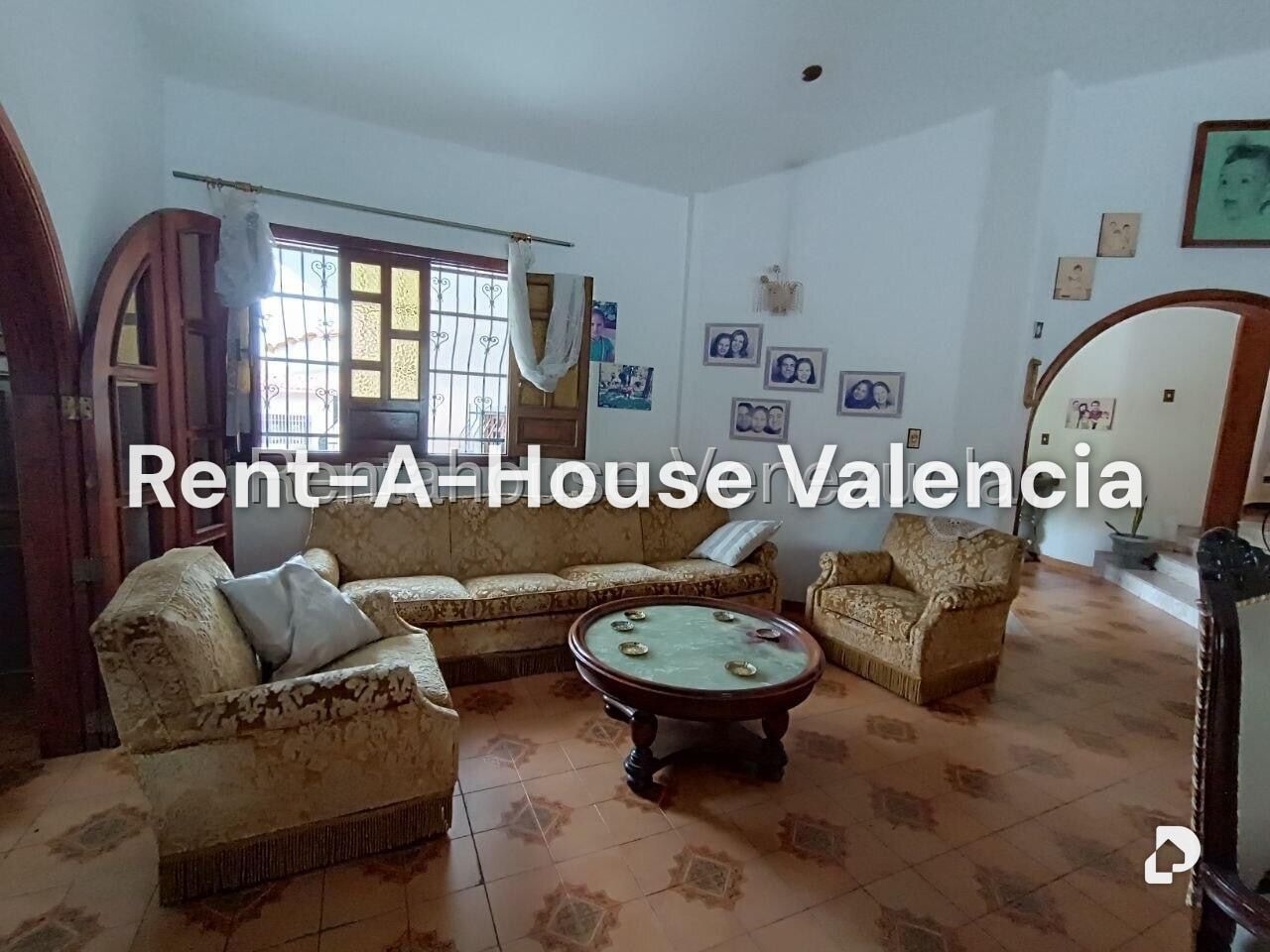 Casa en La Viña, Valencia