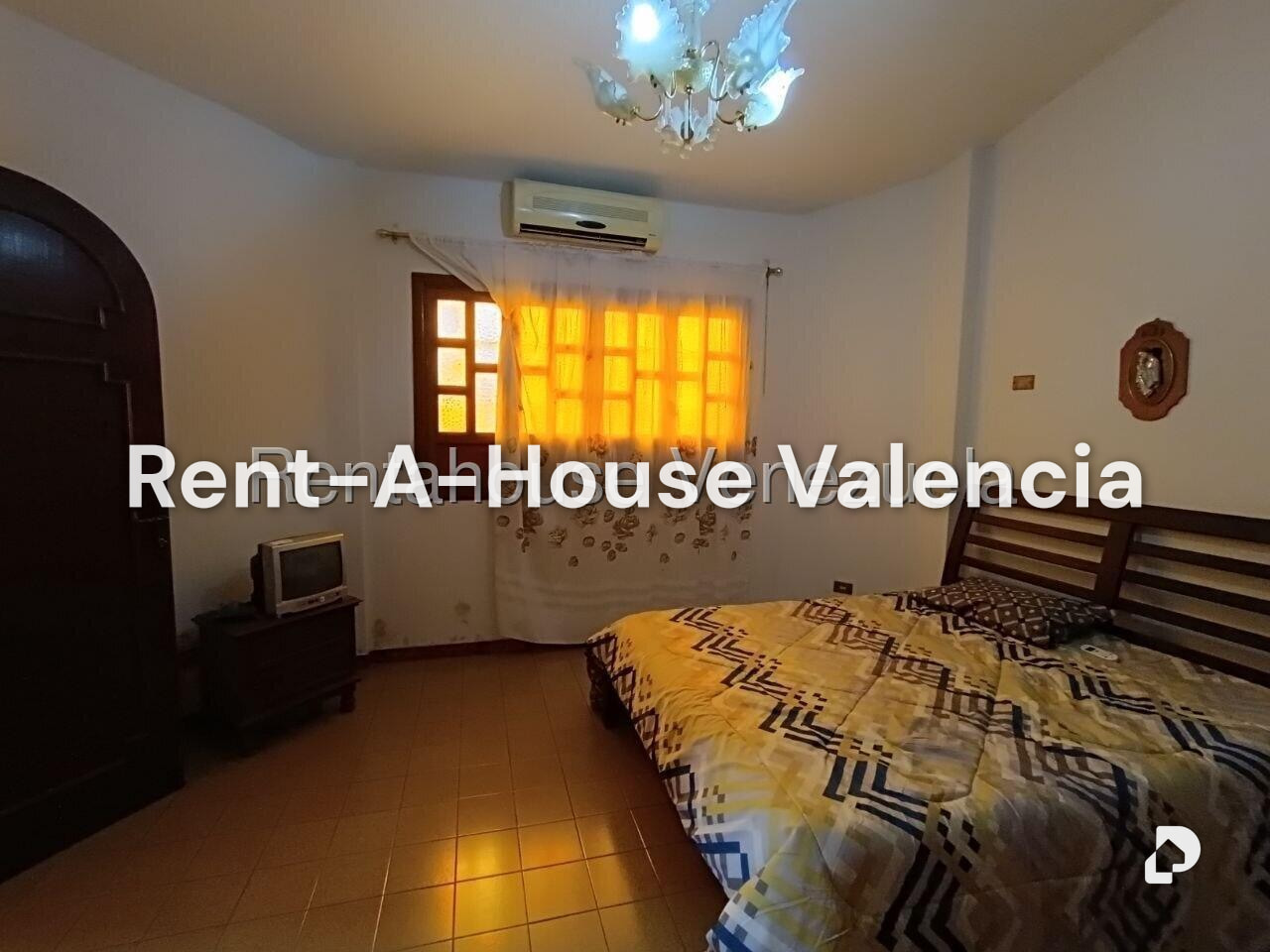 Casa en La Viña, Valencia
