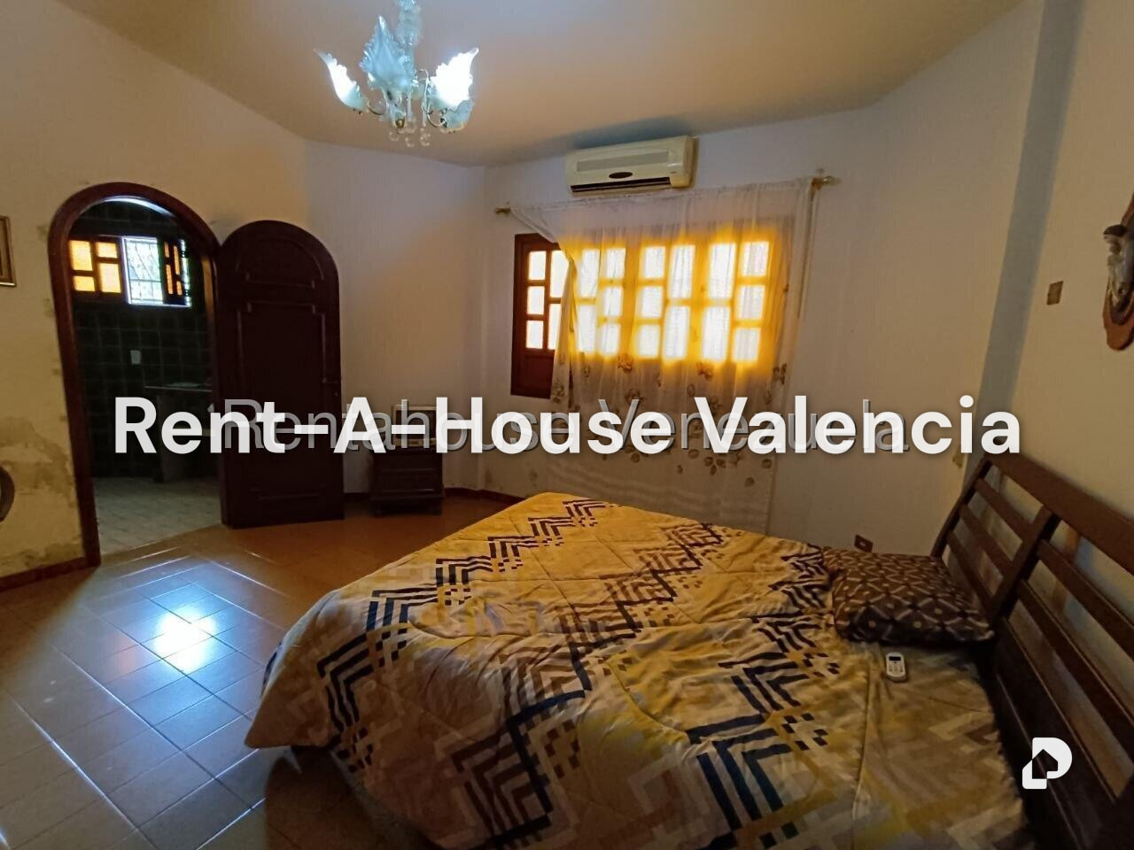 Casa en La Viña, Valencia