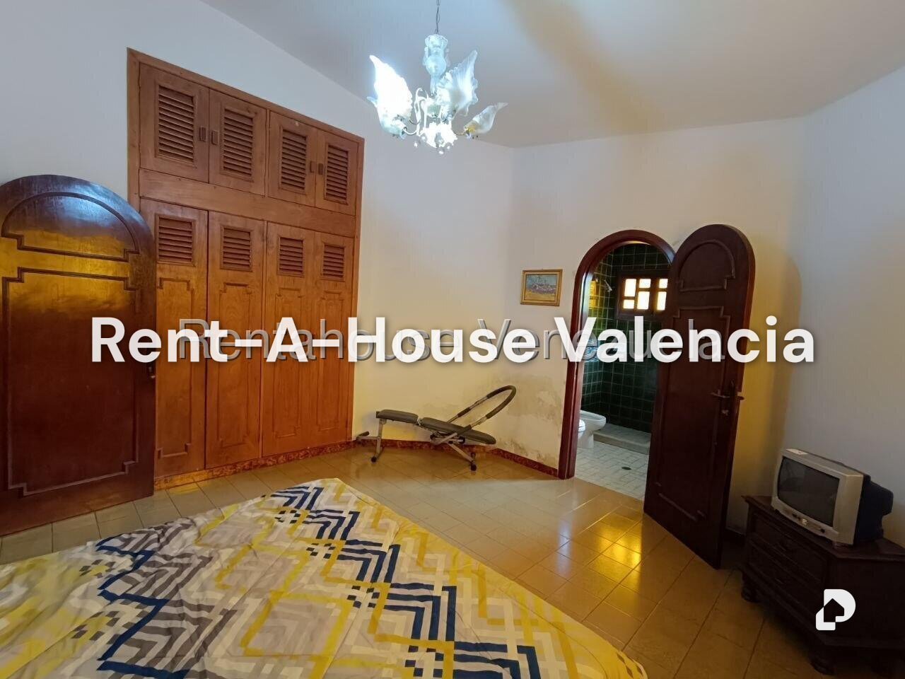 Casa en La Viña, Valencia