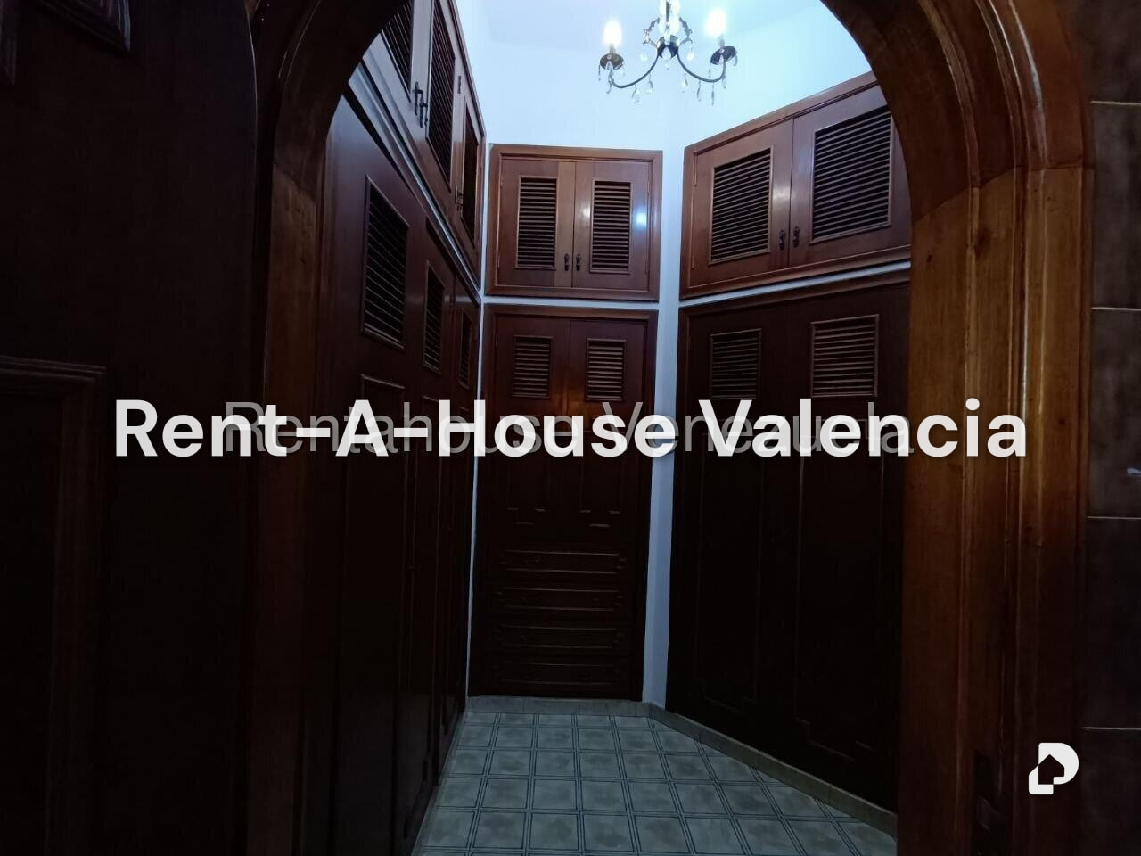 Casa en La Viña, Valencia
