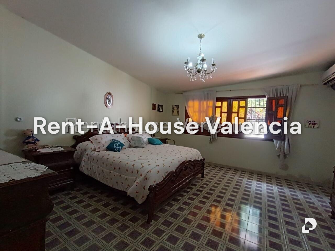 Casa en La Viña, Valencia