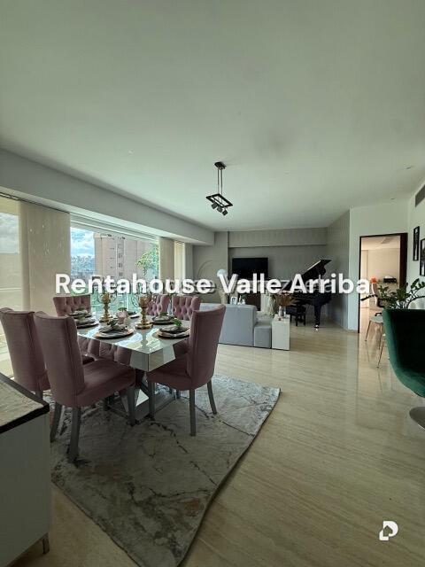 Apartamento en Las Mesetas de Santa Rosa de Lima, Caracas – 4