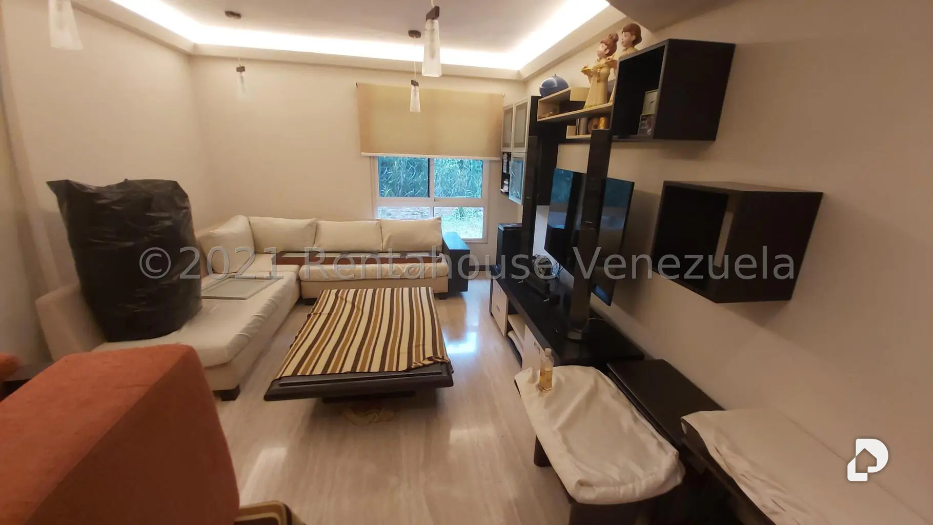 Apartamento en Macaracuay, Caracas – 24