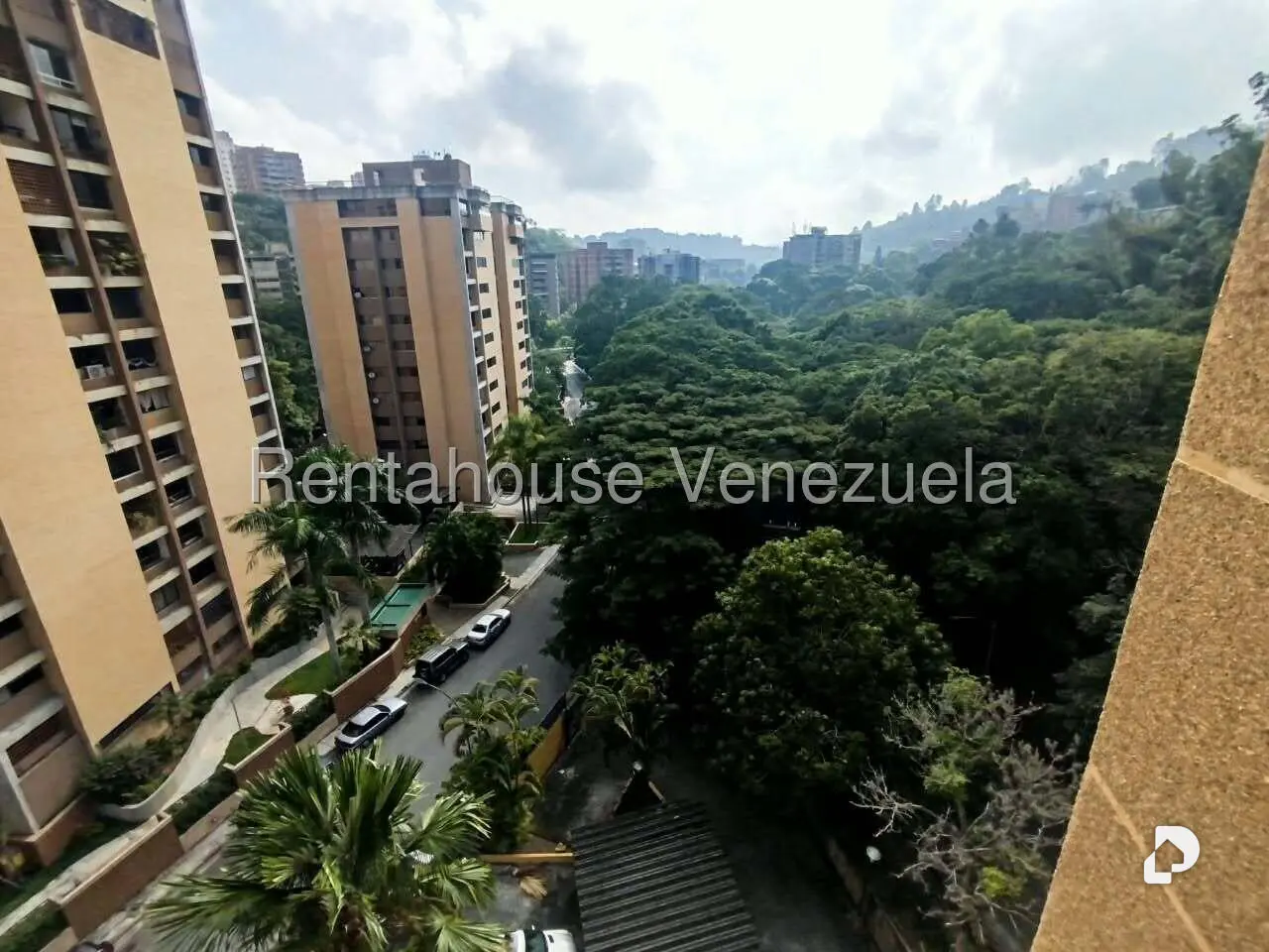 Apartamento en Cerro Verde, Caracas – 14