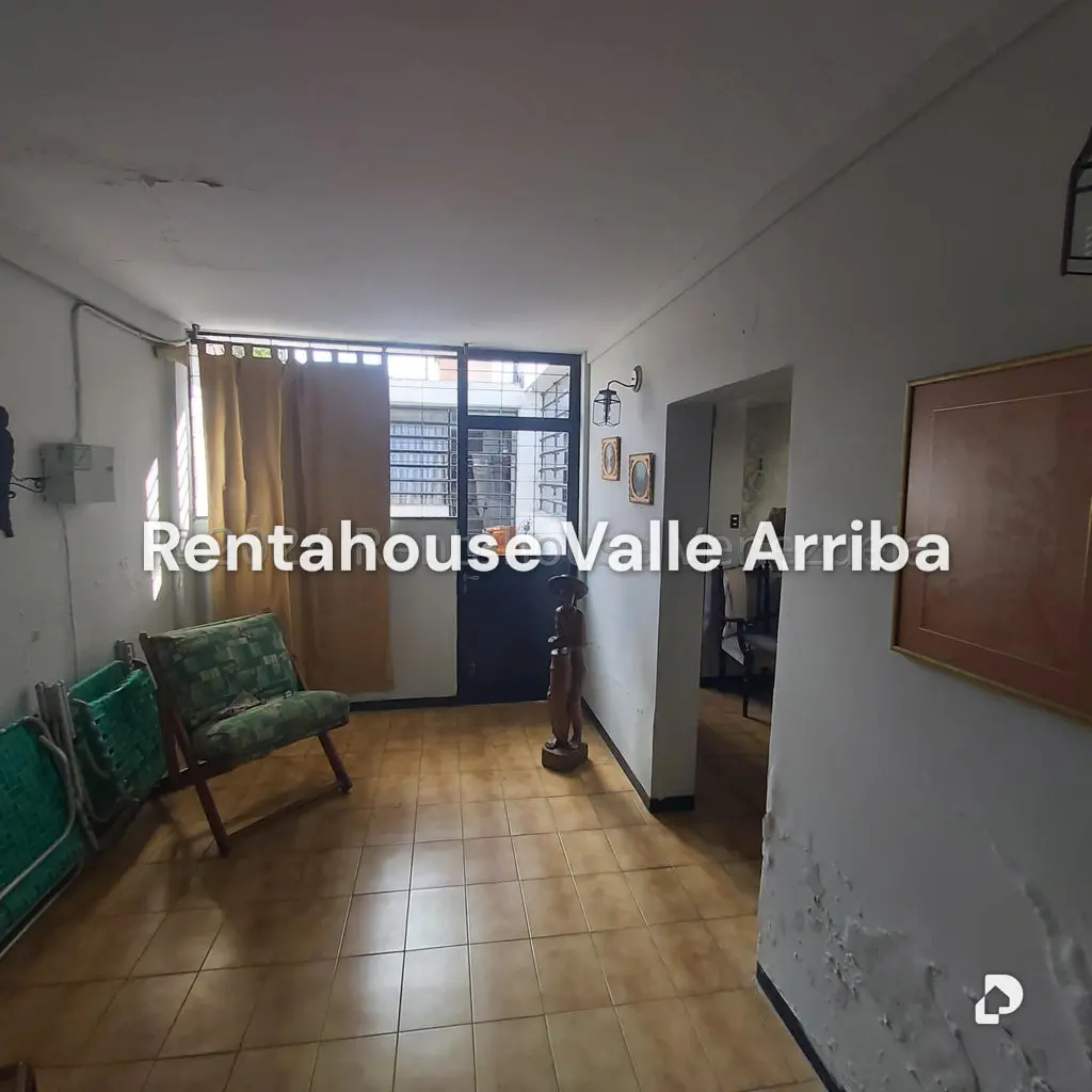 Casa en Sorocaima, Caracas – 19