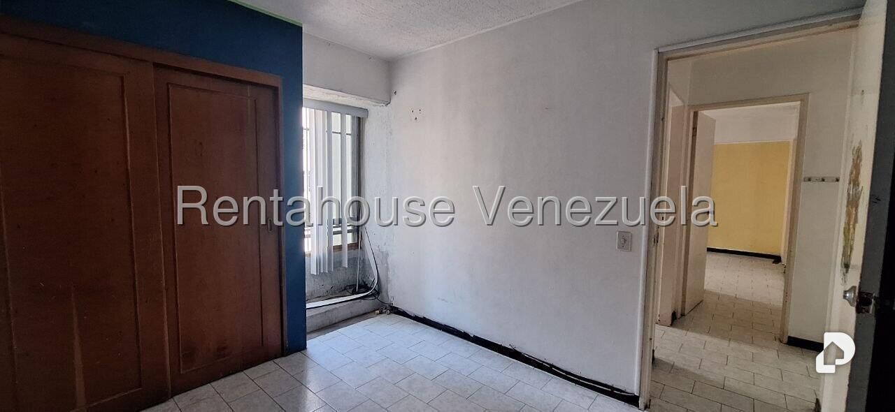 Apartamento en El Paraíso, Caracas – 17