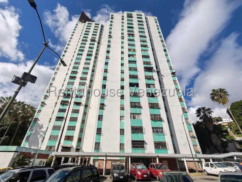 Apartment in El Valle, Caracas - 1