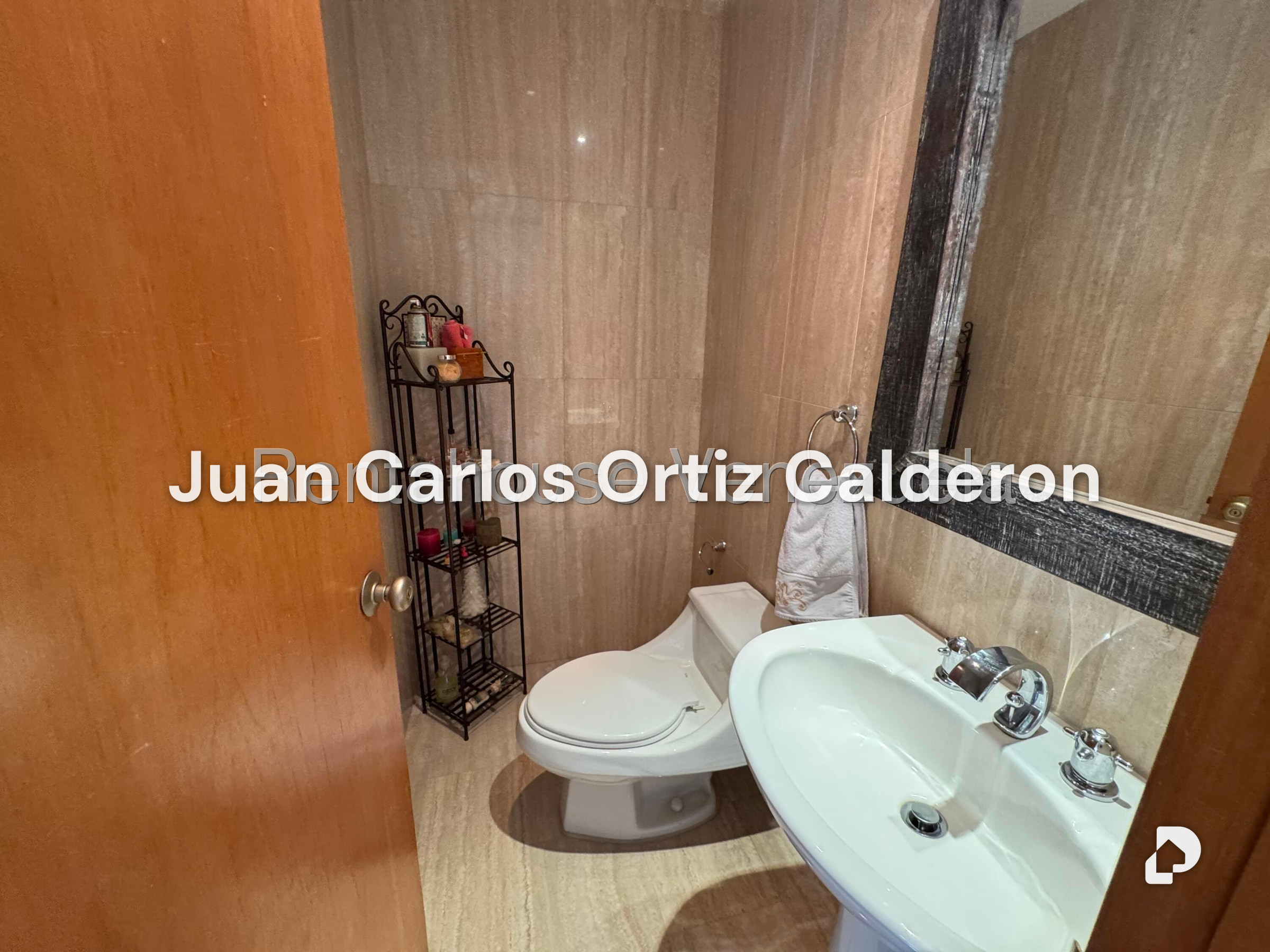 Apartamento en Las Mercedes, Caracas – 18
