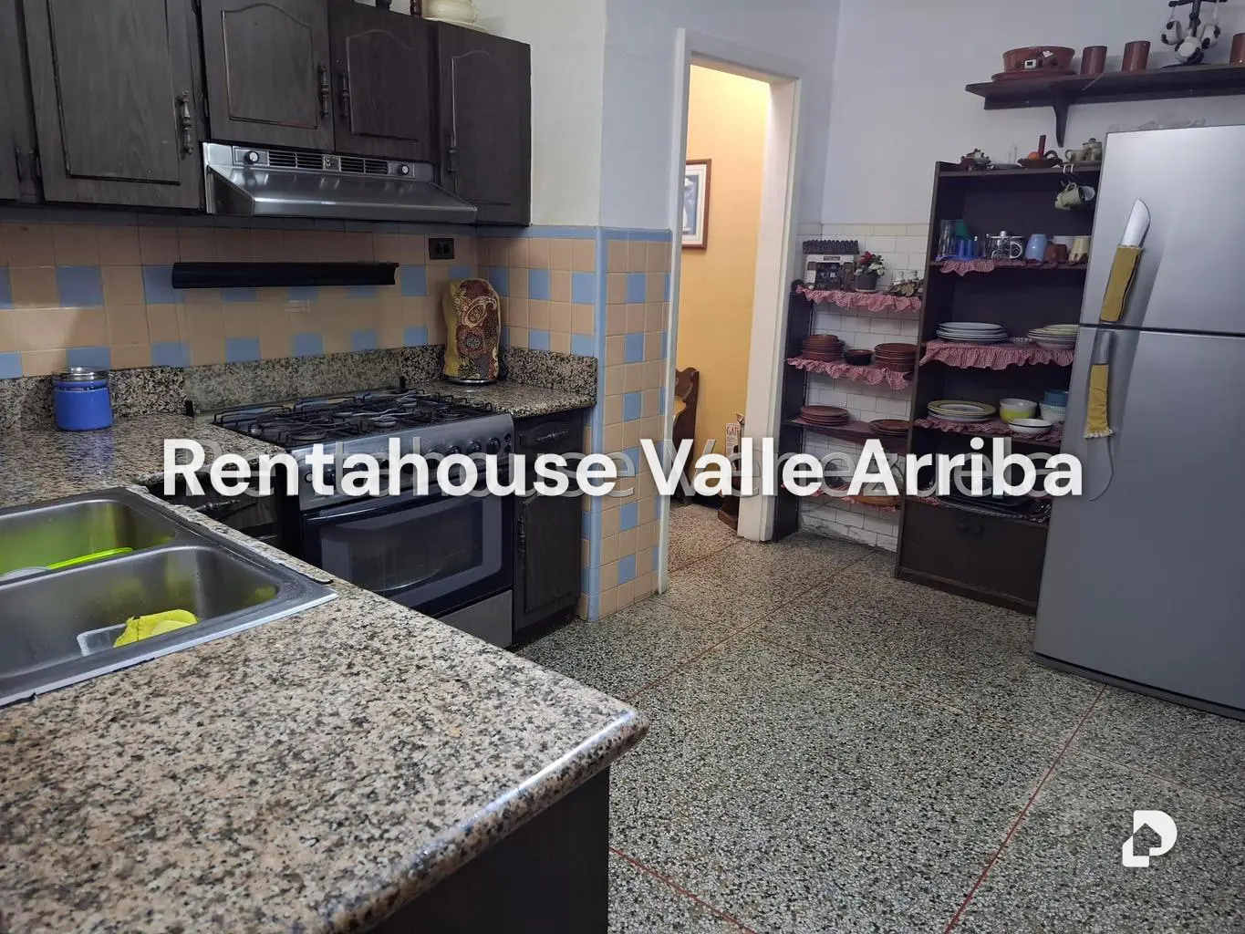 Casa en Campo Claro, Caracas – 21