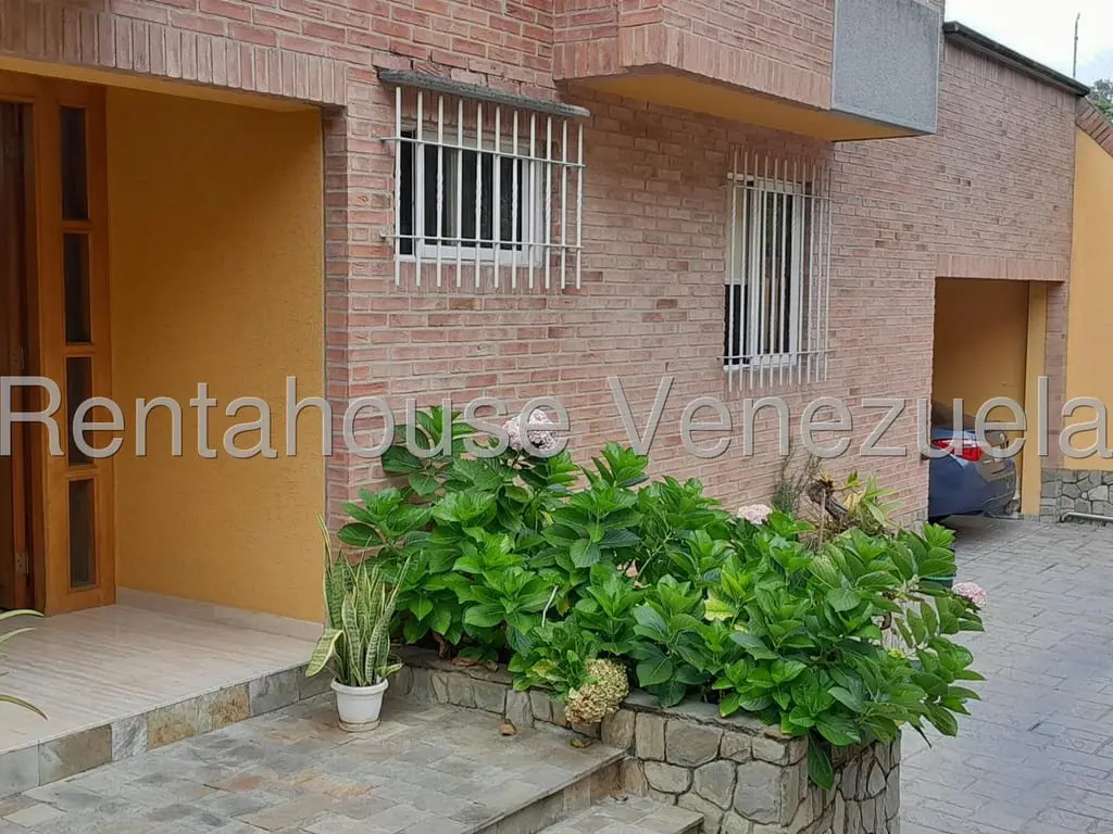House in Alto Hatillo, Caracas - 1
