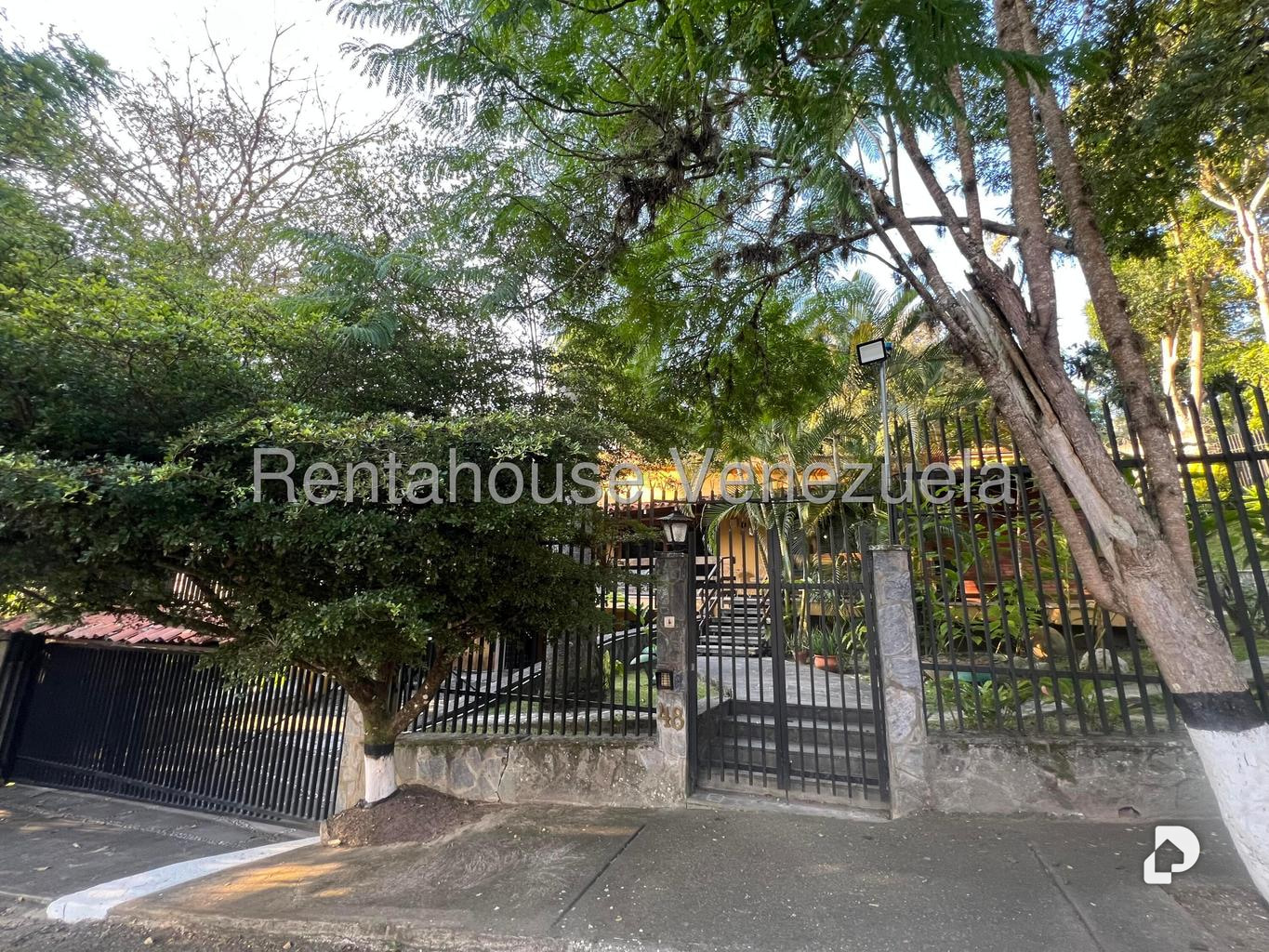 Casa en Los Geranios, Caracas – 5