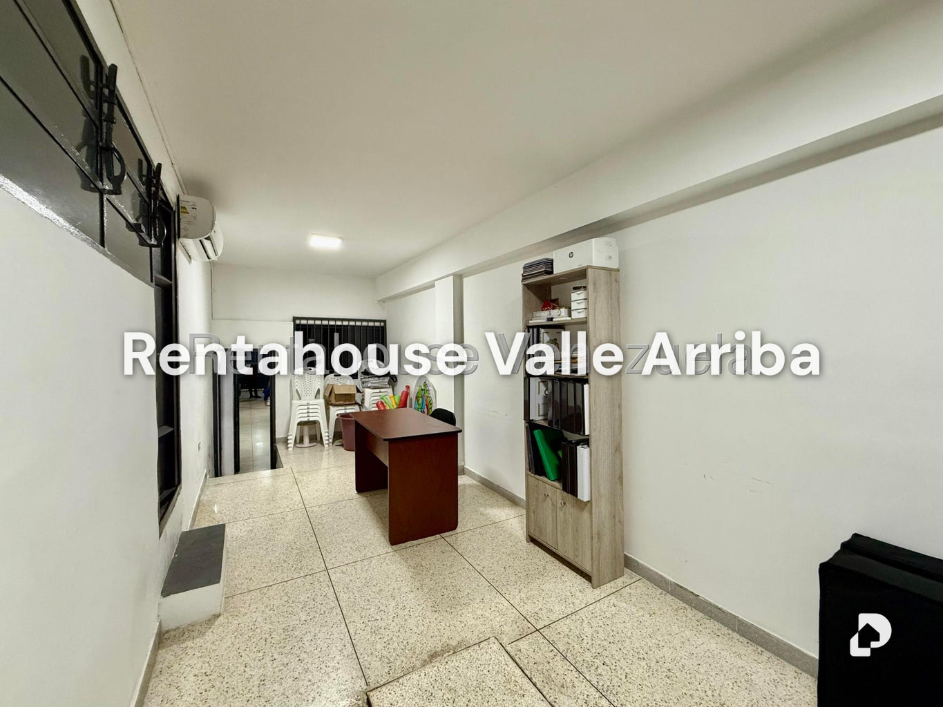 Local comercial en Parroquia Altagracia, Caracas – 13