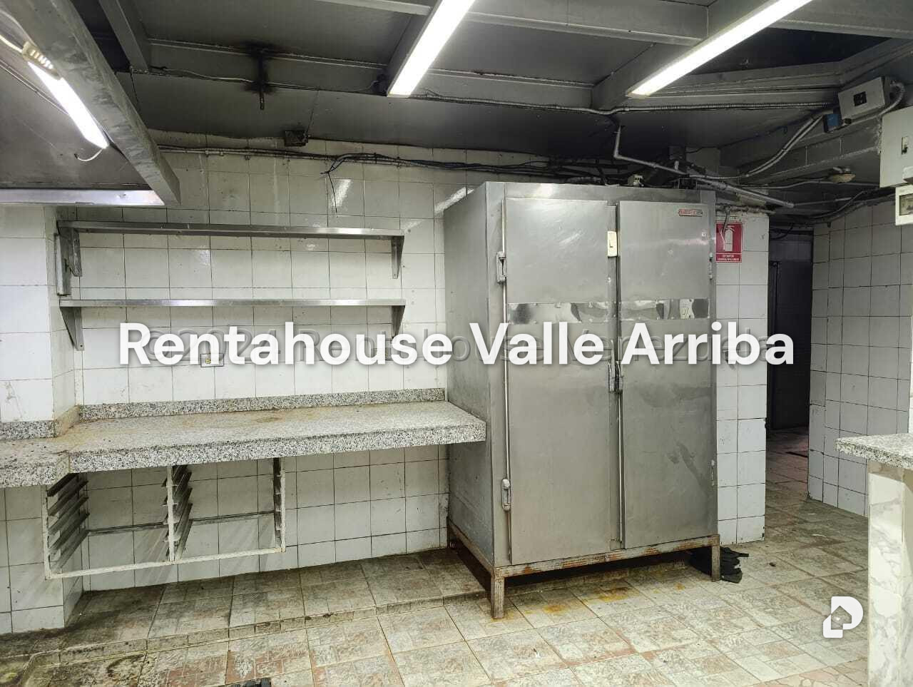 Local comercial en Parroquia Santa Teresa, Caracas – 11