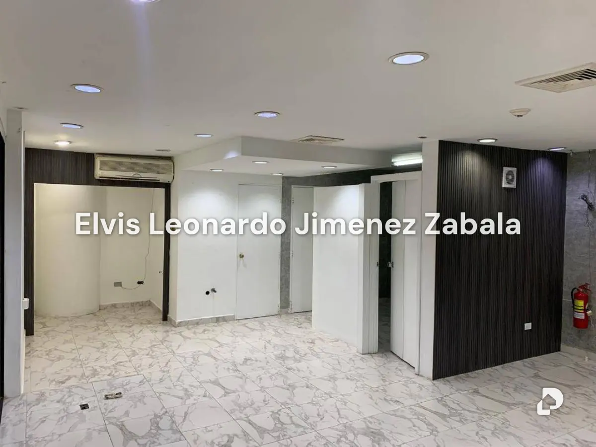Local comercial en Parroquia Urbana San José, Valencia – 5