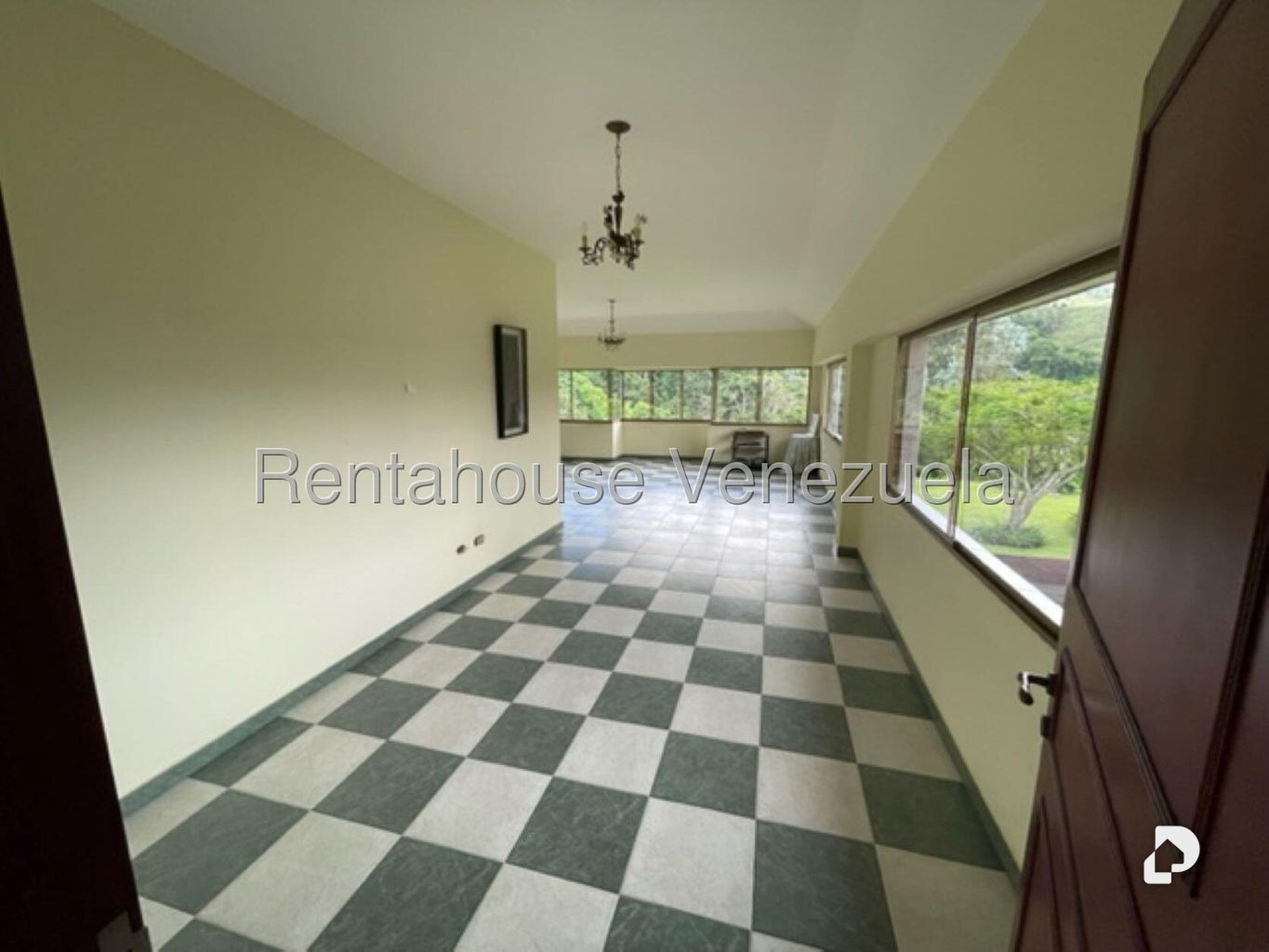 Casa en Avenida Principal Cecilio Acosta, San Diego de Los Altos – 14
