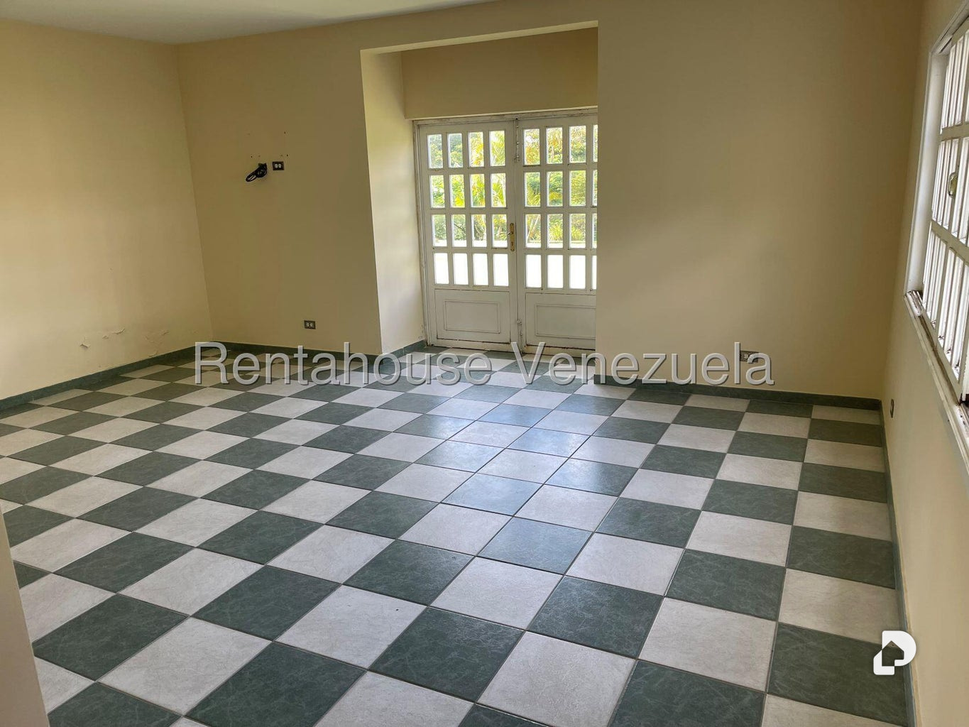 Casa en Avenida Principal Cecilio Acosta, San Diego de Los Altos – 6