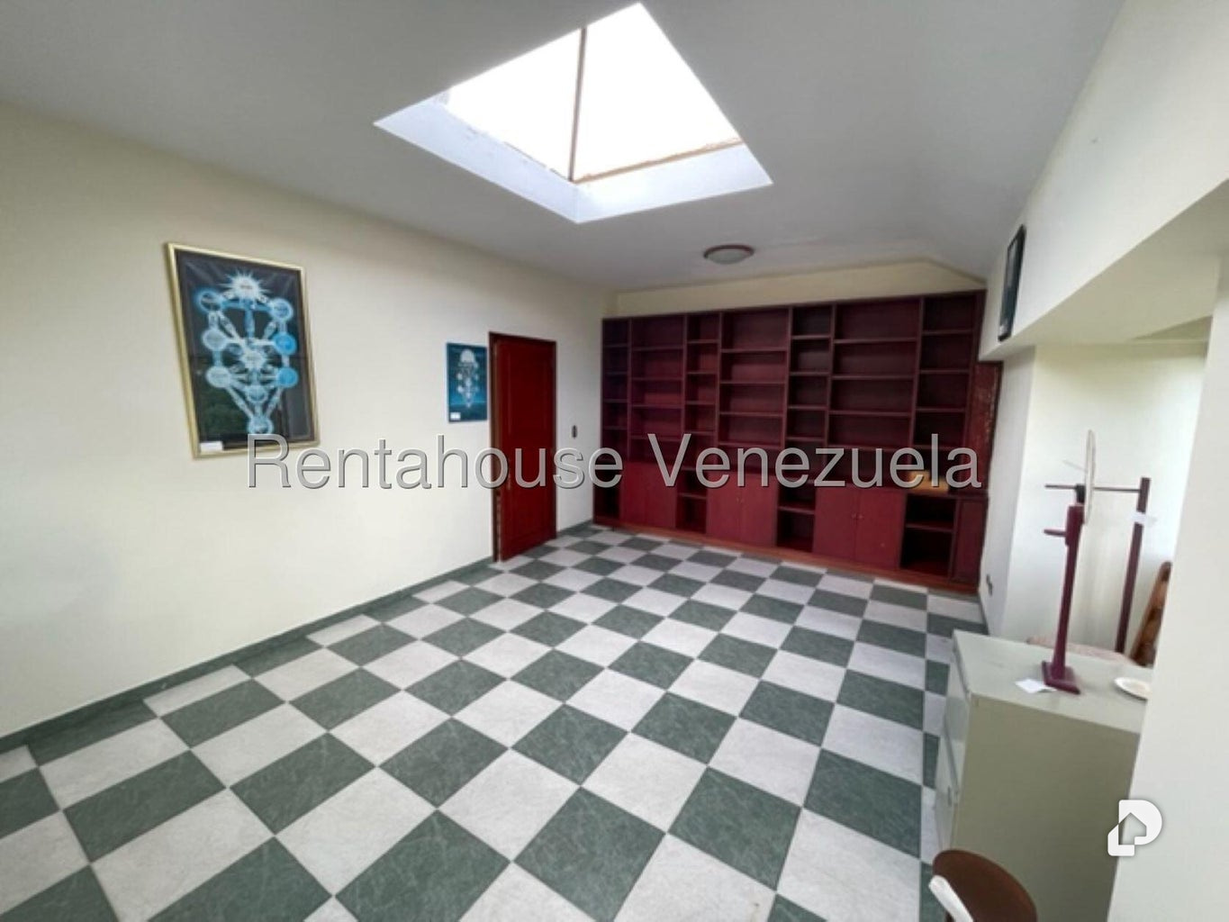Casa en Avenida Principal Cecilio Acosta, San Diego de Los Altos – 15