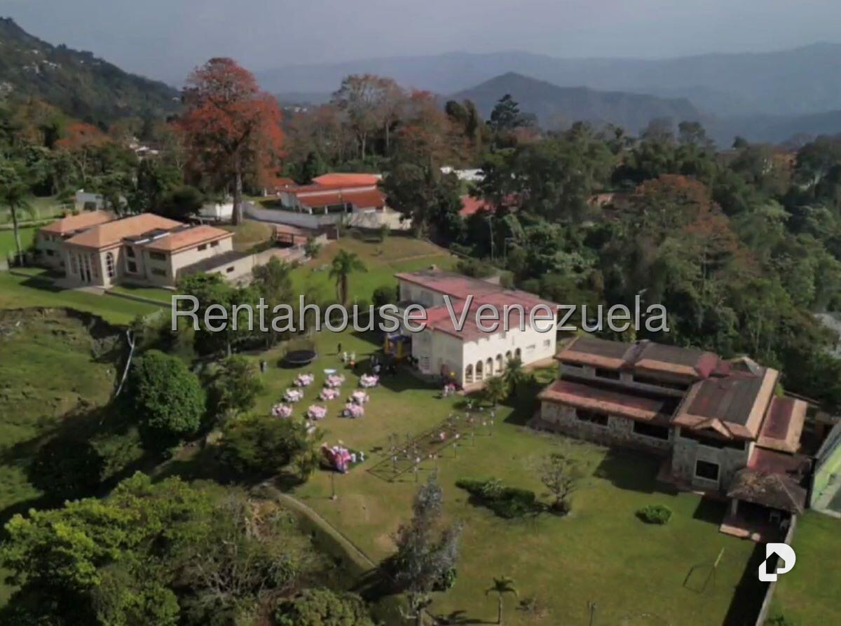Casa en Avenida Principal Cecilio Acosta, San Diego de Los Altos – 1