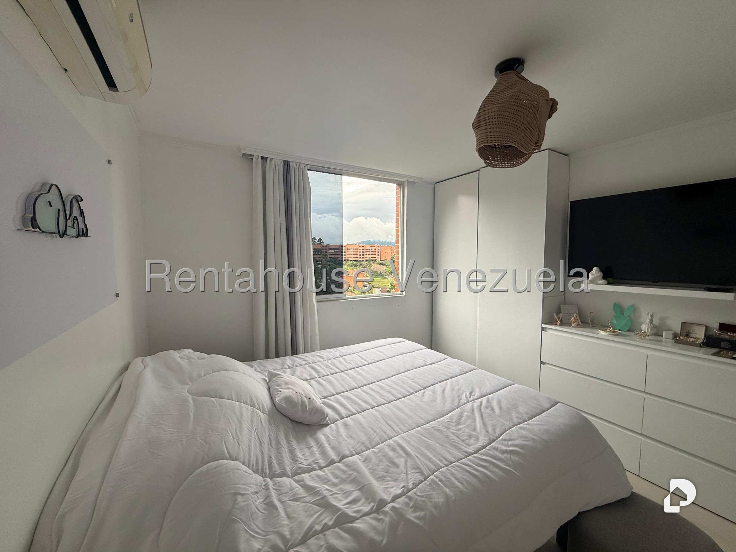 Apartamento en Colinas de La Tahona, Caracas