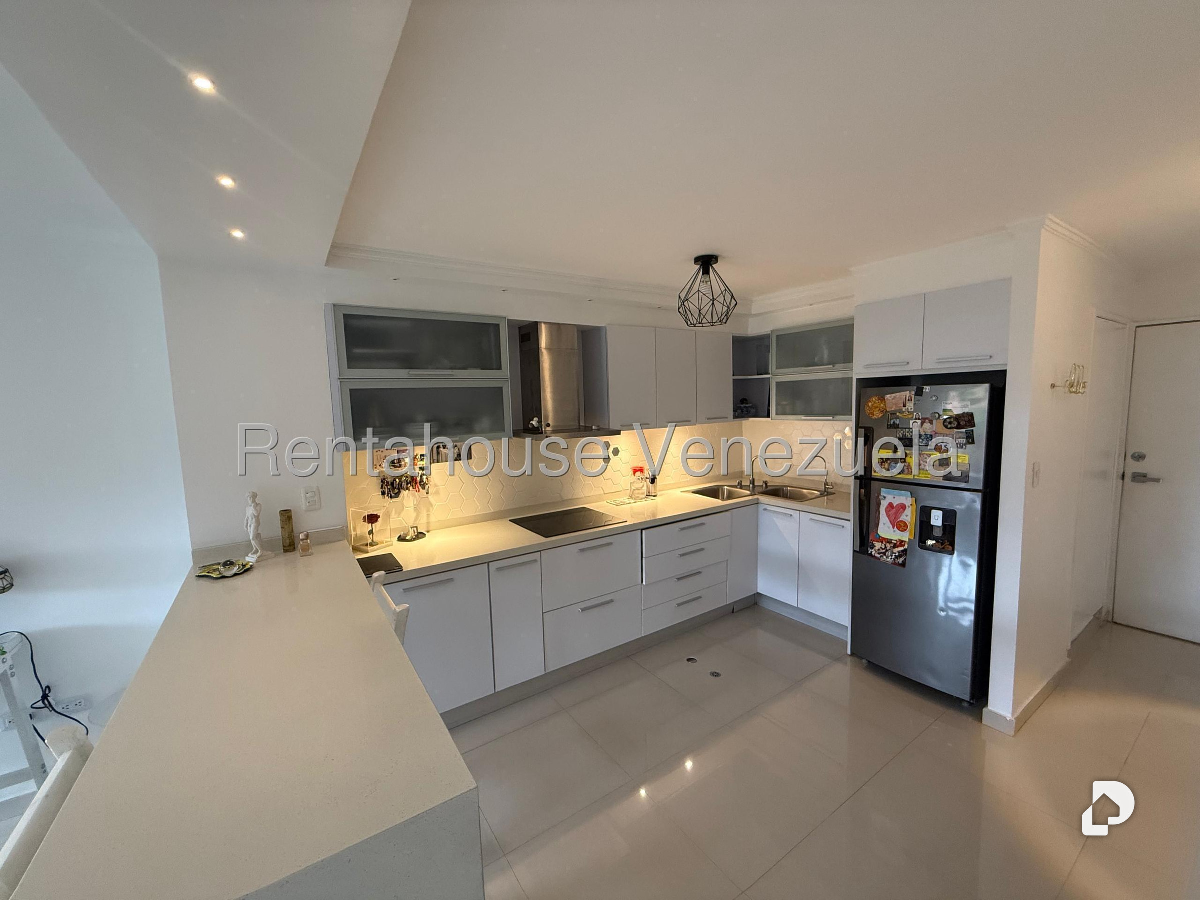 Apartamento en Colinas de La Tahona, Caracas