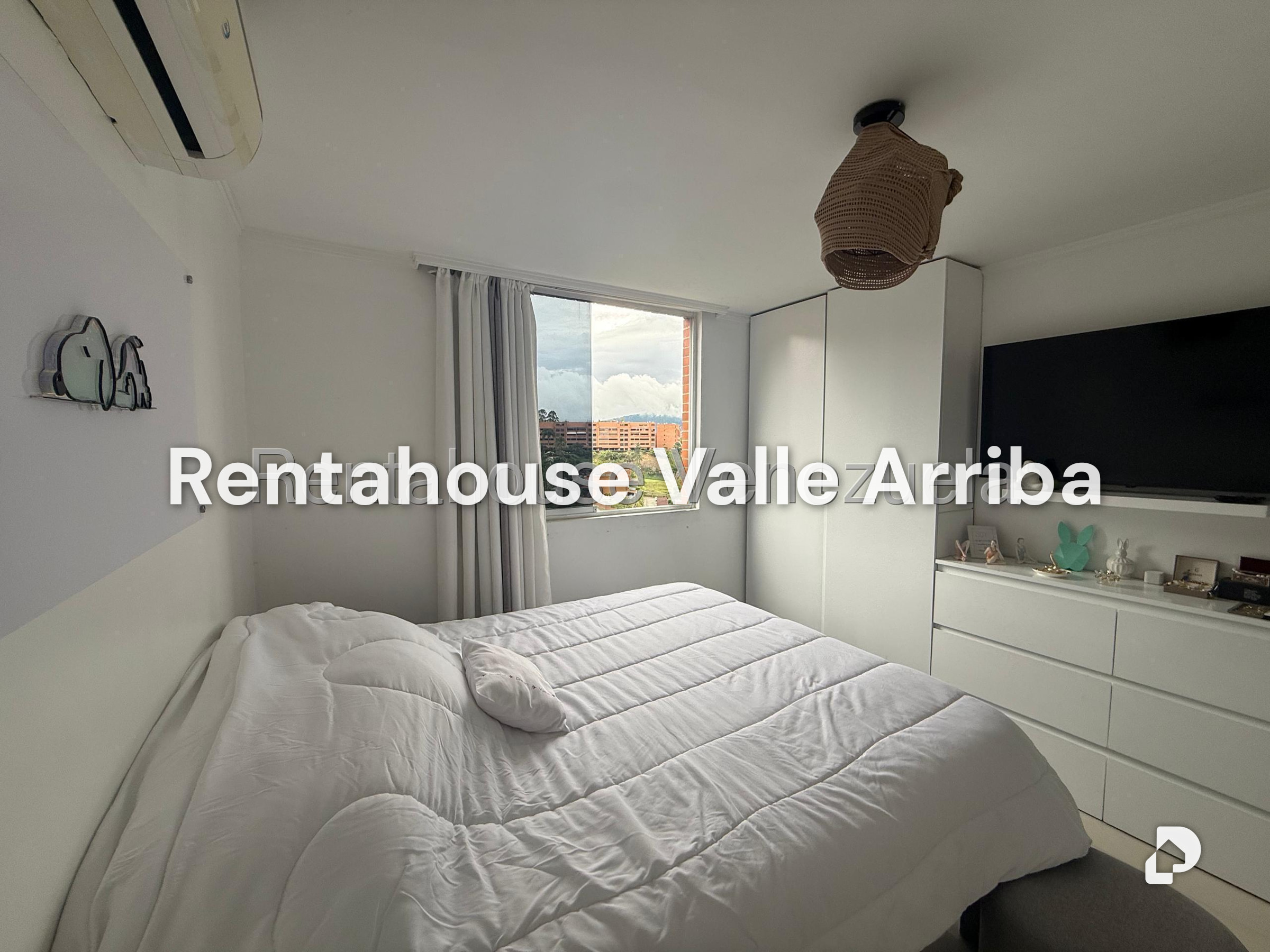 Apartment in Colinas de La Tahona, Caracas – 12