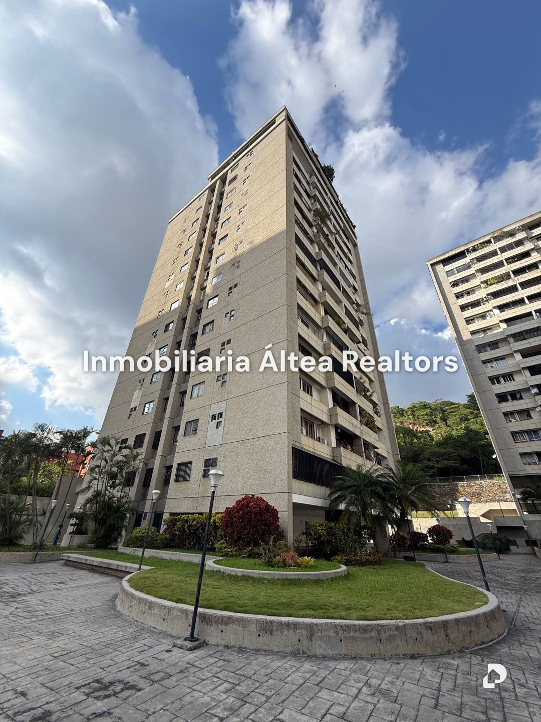 Apartamento en Santa Fe Sur, Caracas – 14