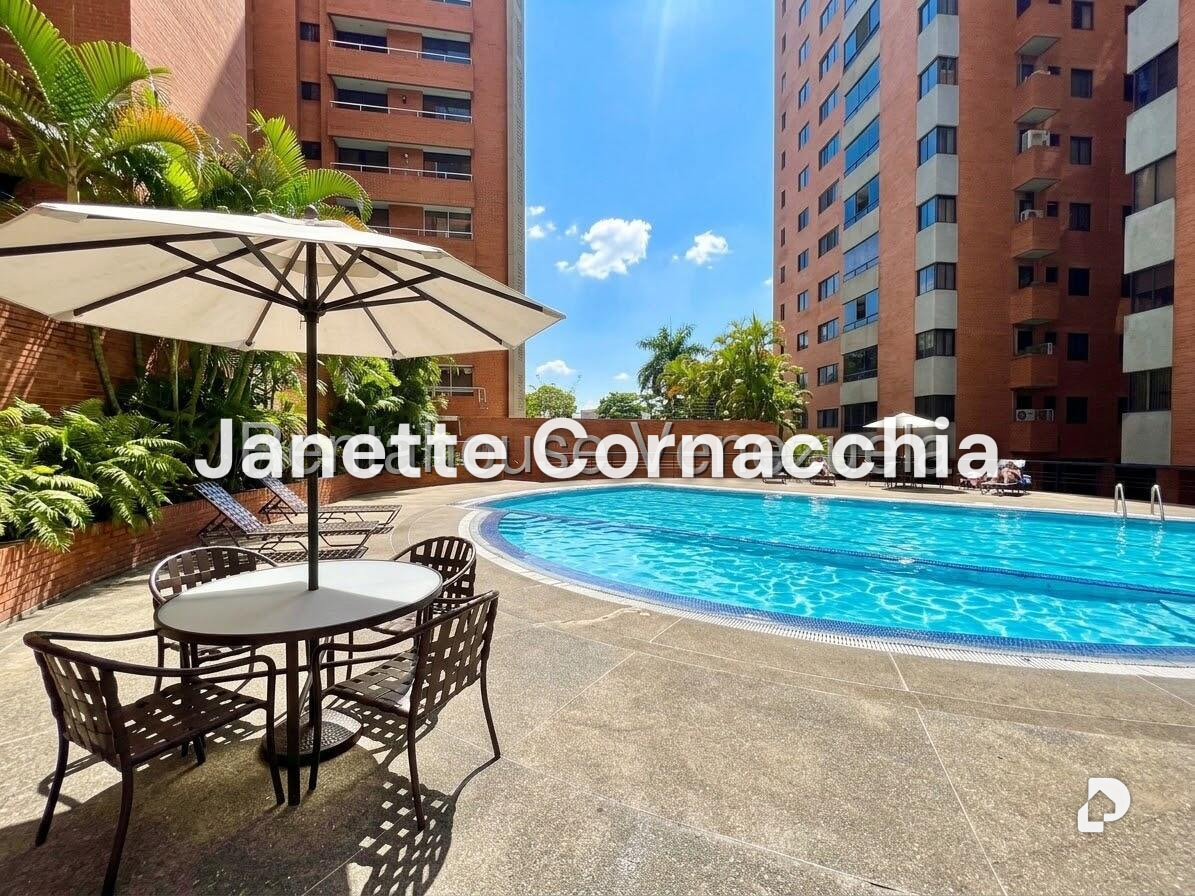 Apartamento en El Rosal, Caracas – 27
