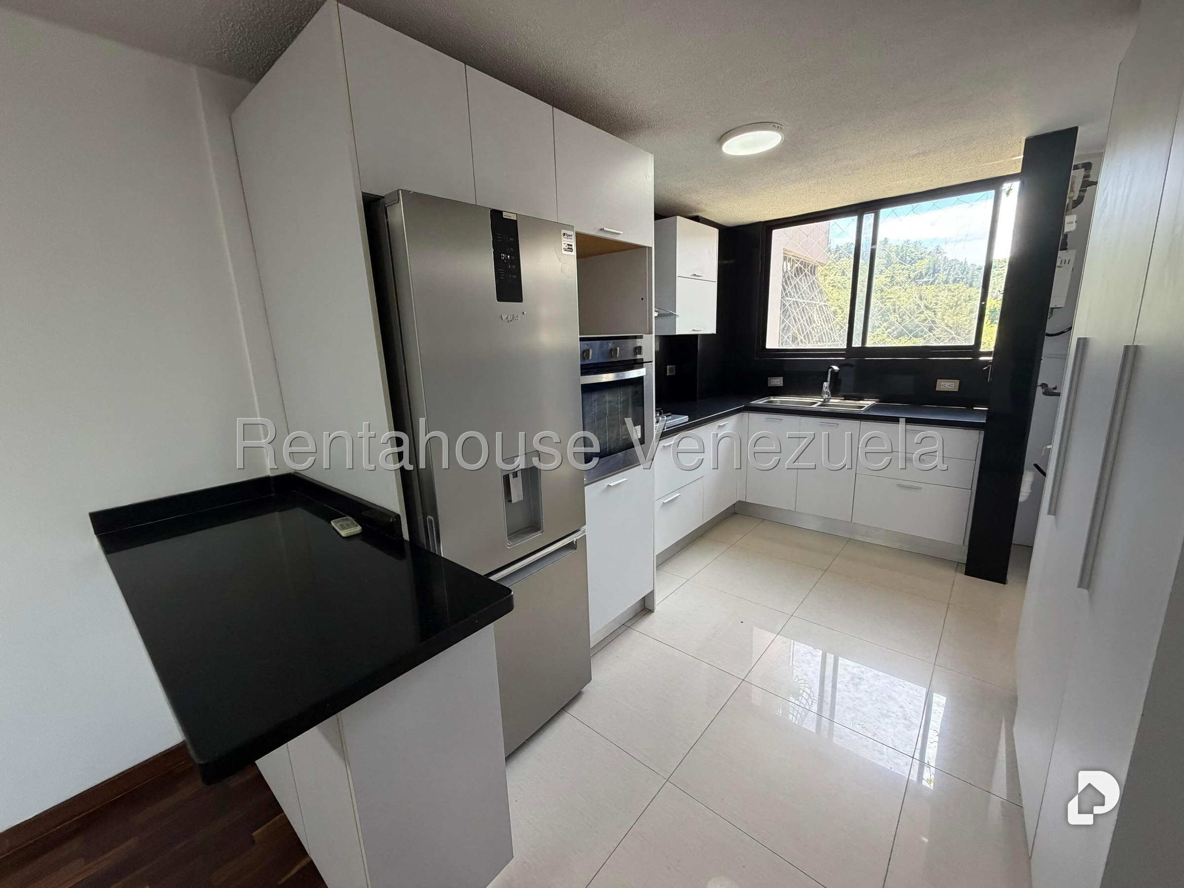 Apartamento en La Boyera, Caracas – 24