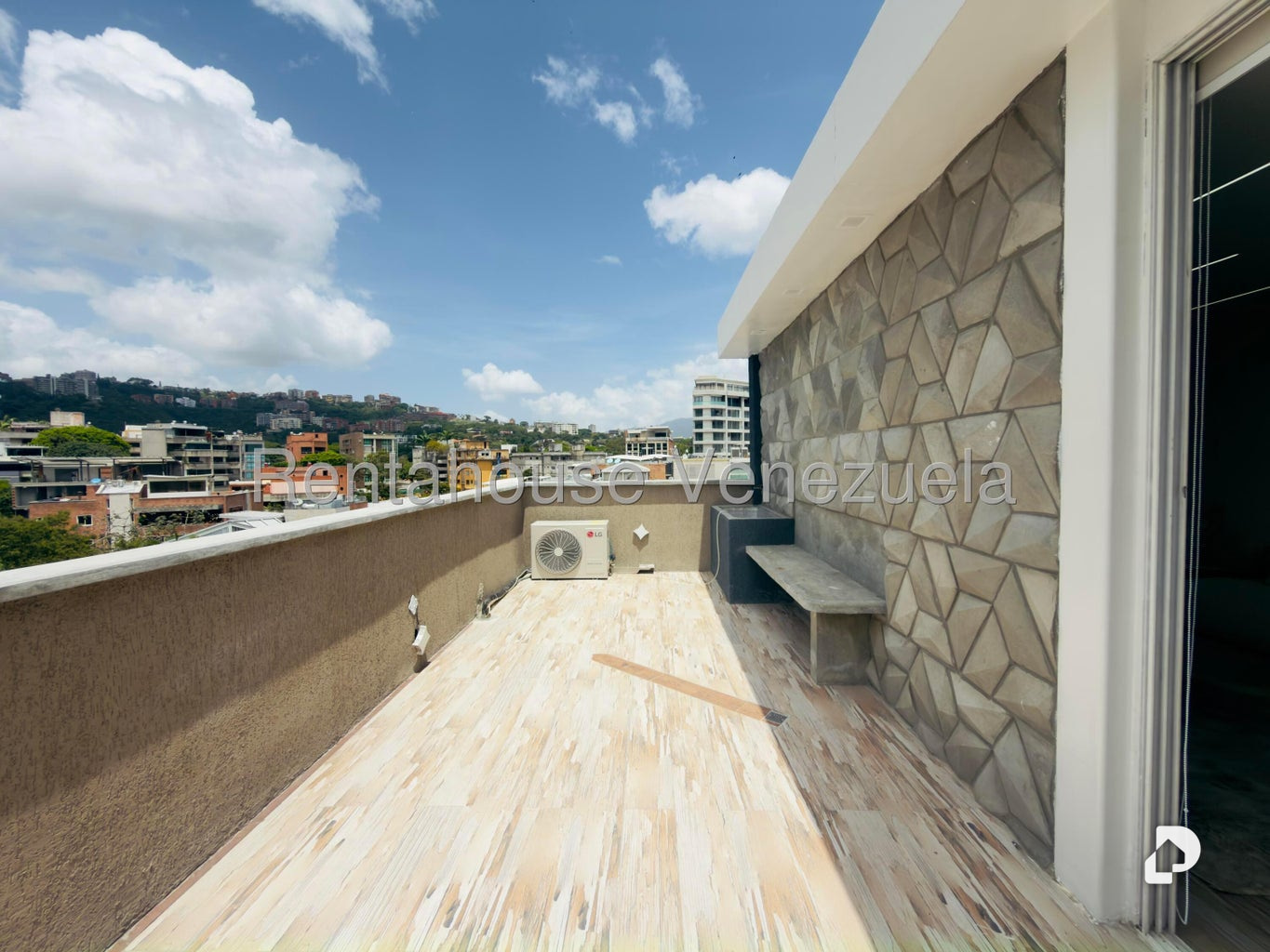 Apartamento en Los Naranjos de las Mercedes, Caracas – 20