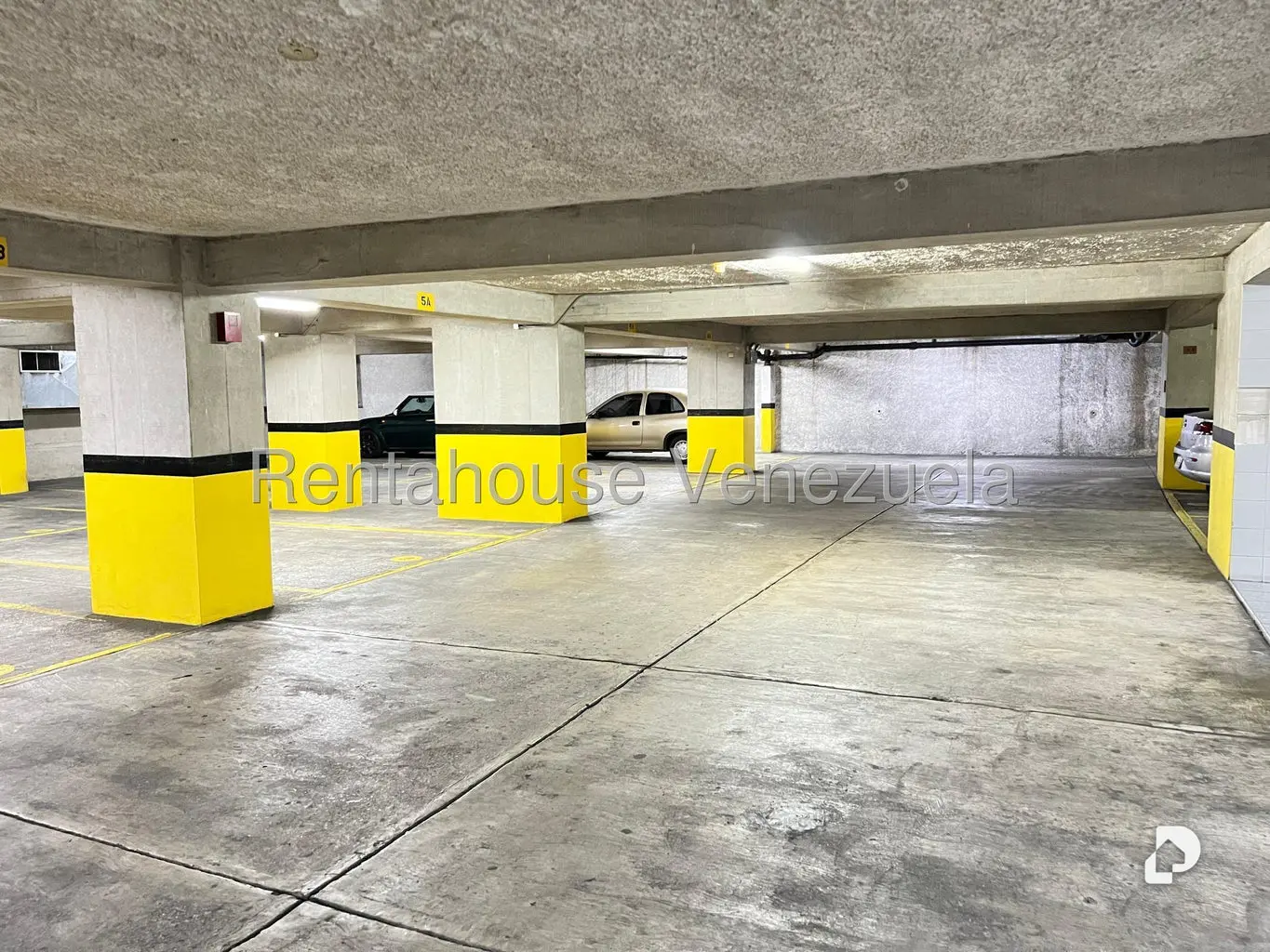 Apartamento en Campo Alegre, Caracas – 21