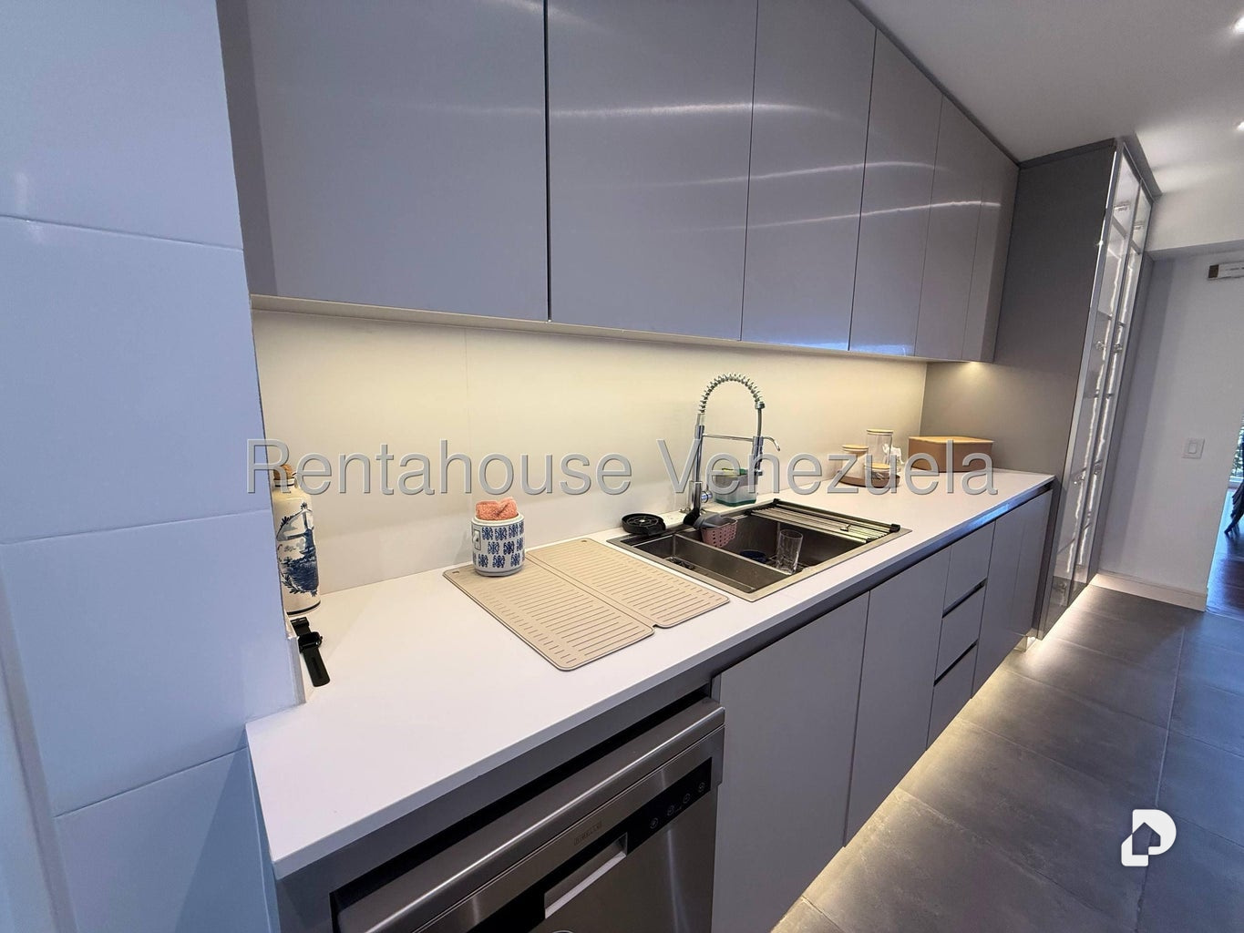 Apartamento en Los Naranjos (del Cafetal), Caracas – 9