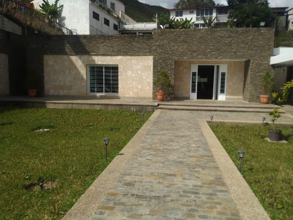 Casa en Rosaleda Norte, Altos Mirandinos - 1