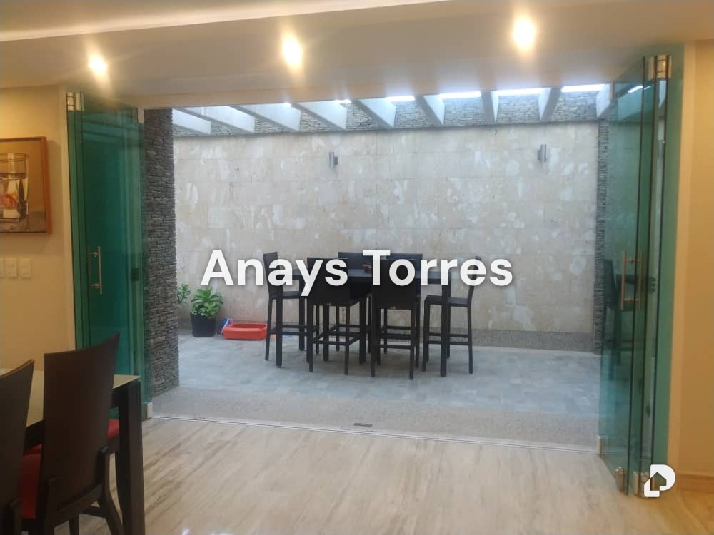 Casa en Rosaleda Norte, Altos Mirandinos – 8