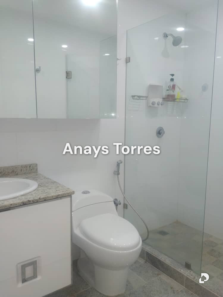 Casa en Rosaleda Norte, Altos Mirandinos – 22